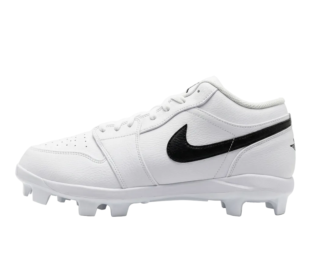 Three-quarter beauty shot of the Jordan 1 Retro MCS Low 'White Black' CJ8524-101 CJ8524-101