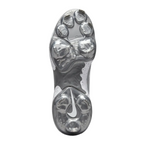 Metal cleat plate and traction pattern of Nike Alpha Huarache Elite 3 Mid baseball cleats.
