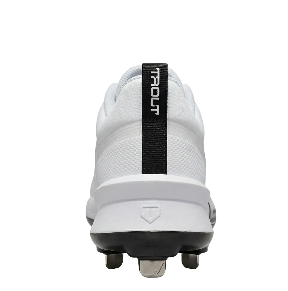 Rear view of the Nike Force Zoom Trout 9 Pro highlighting the White heel counter.