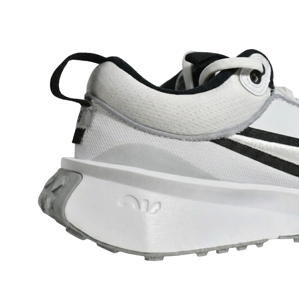 Diagonal beauty shot of the Air Diamond Varsity Turf 'White Black' training shoe.