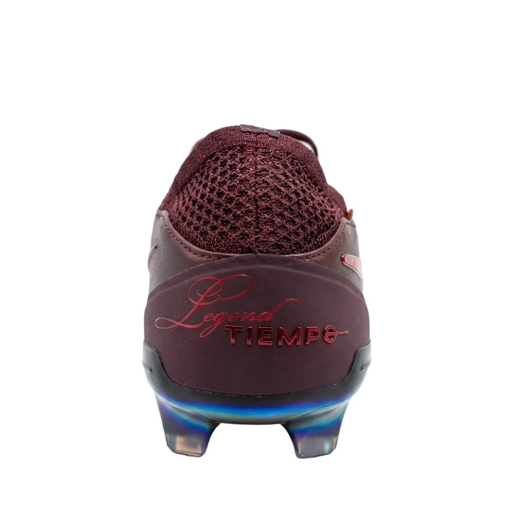 Rear heel view of Nike Tiempo Legend 10 Elite Luxe FG cleats highlighting the embroidered calligraphy branding and mini Italian flag detail, FZ1487-600.