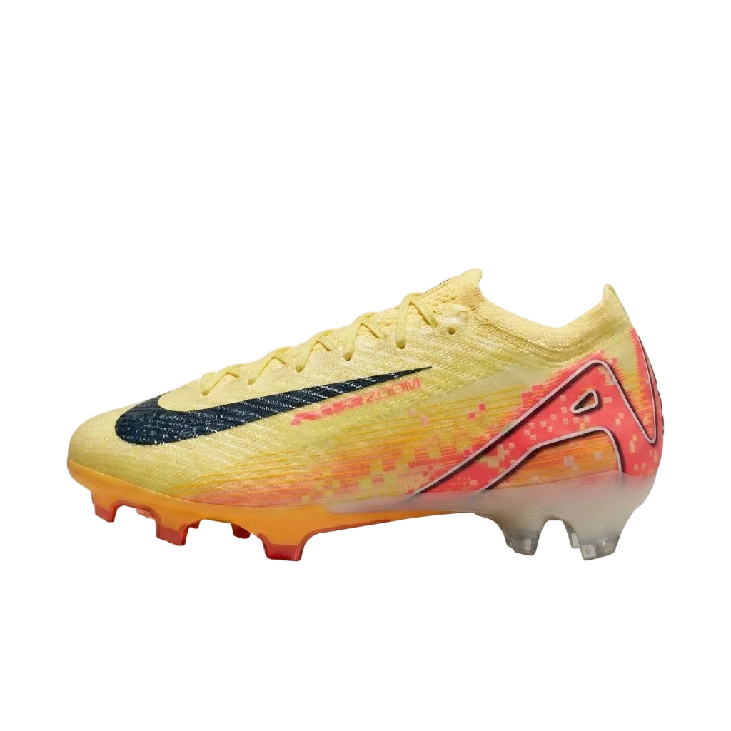Alternate medial side view of Nike Zoom Mercurial Vapor 16 Elite Mbappé showing inner arch structure.